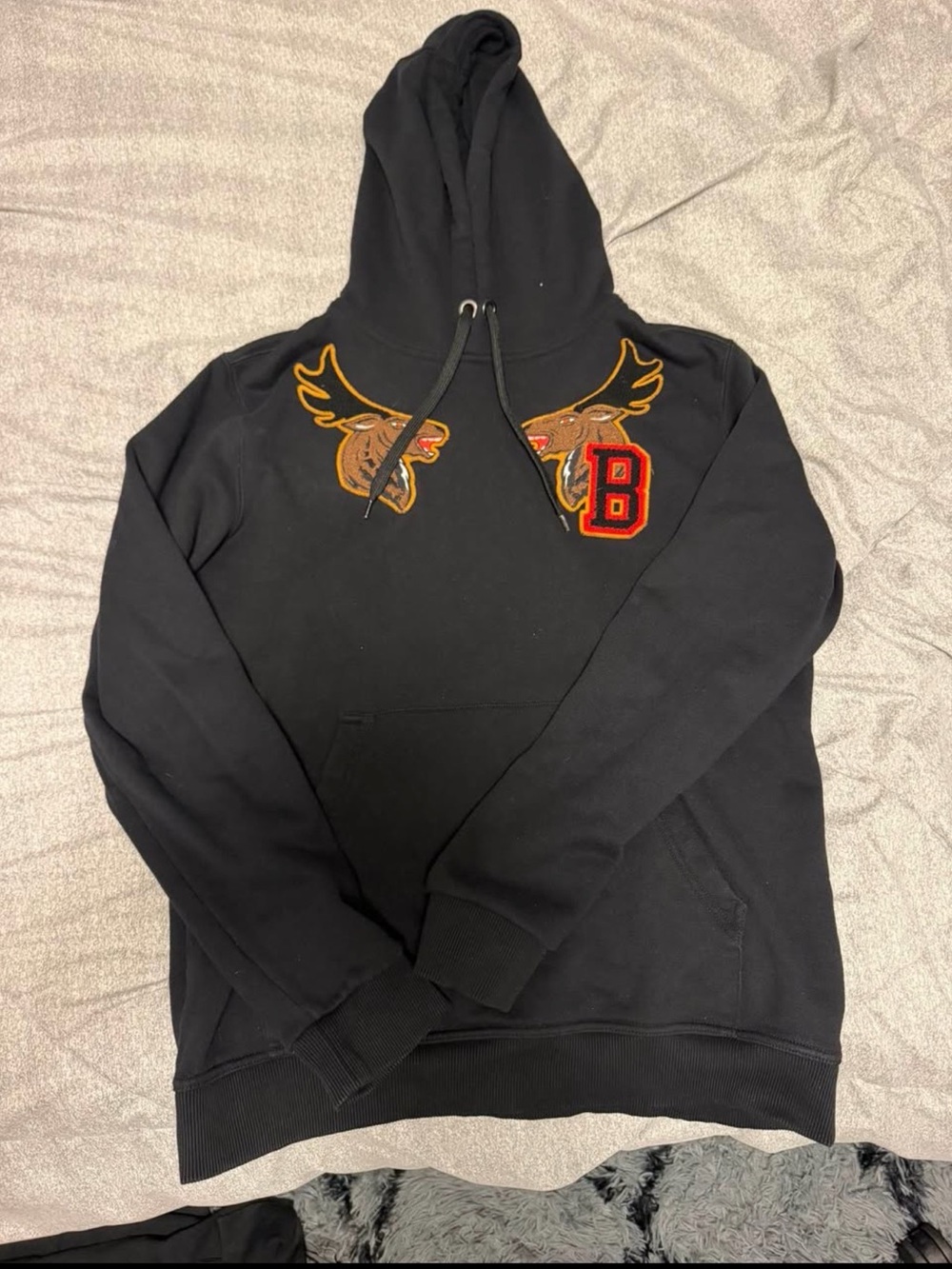 BURBERRY Carson Varsity Appliqué